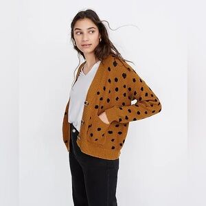 Hillview cardigan